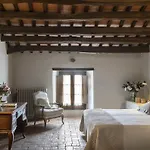 Hotel Mora De Dalt