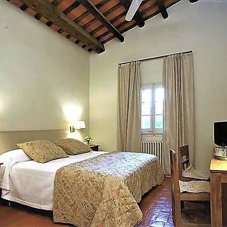 Mora De Dalt Hotel