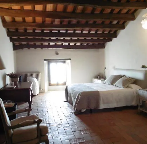 Hotel Mora De Dalt 3*